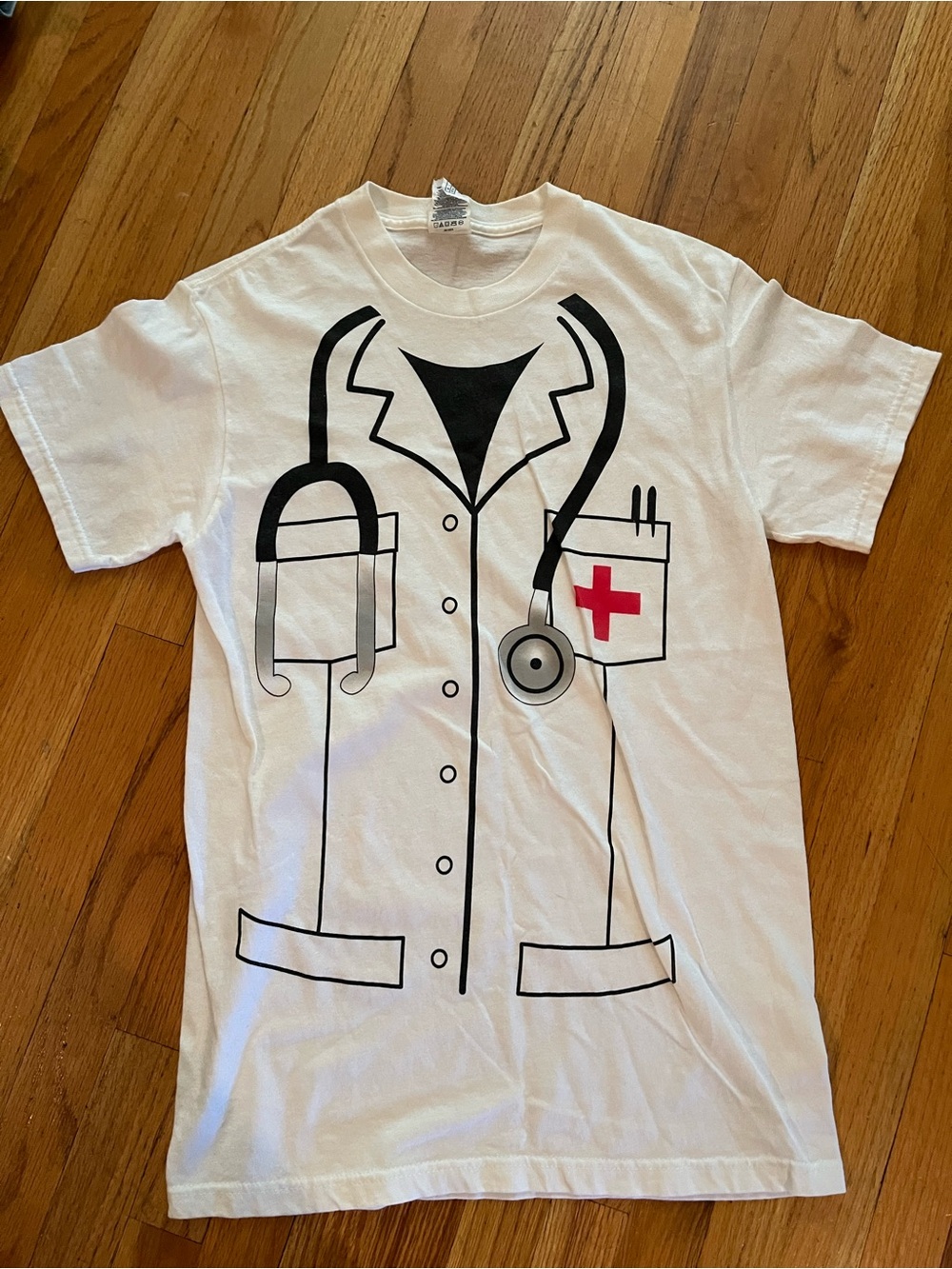 Vintage 90s White Graphic Medical doctor Tee with Red Cross size small